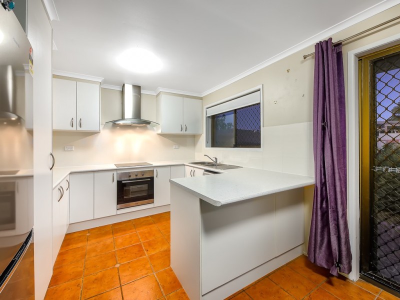 4 Cayley Street, Everton Park QLD 4053