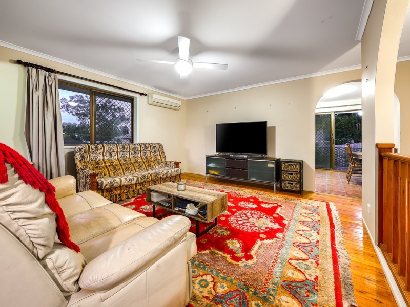 4 Cayley Street, Everton Park QLD 4053