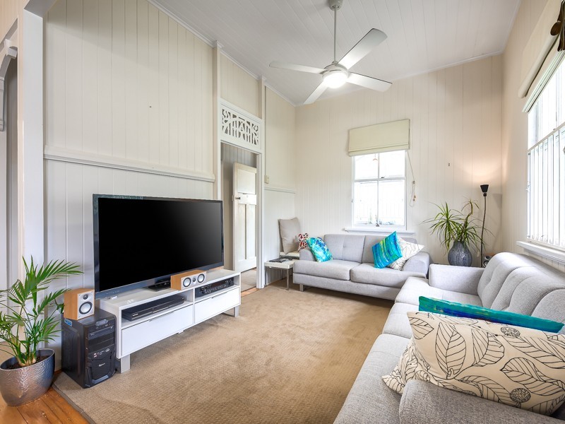 39 Fifth Avenue, Kedron QLD 4031