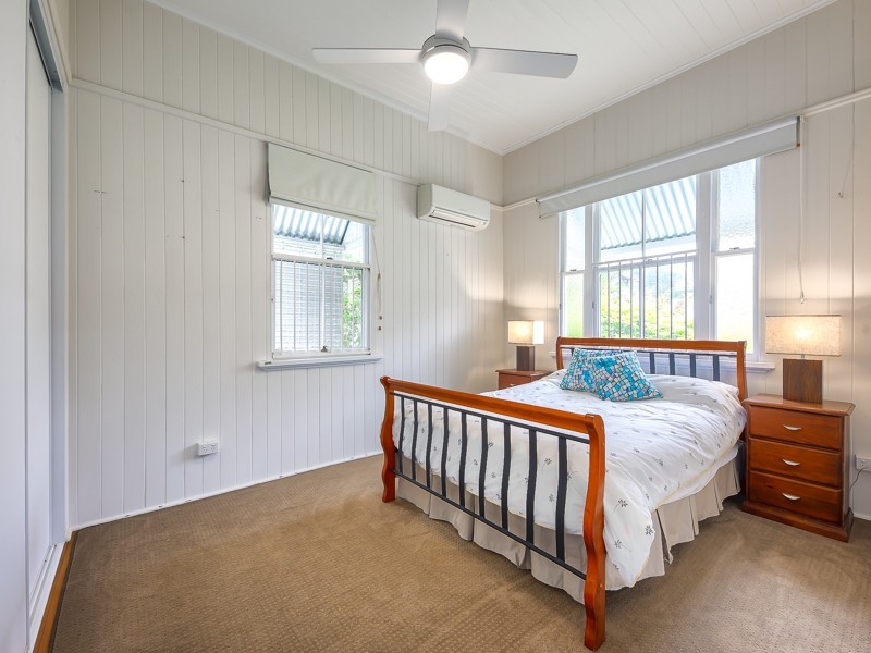 39 Fifth Avenue, Kedron QLD 4031