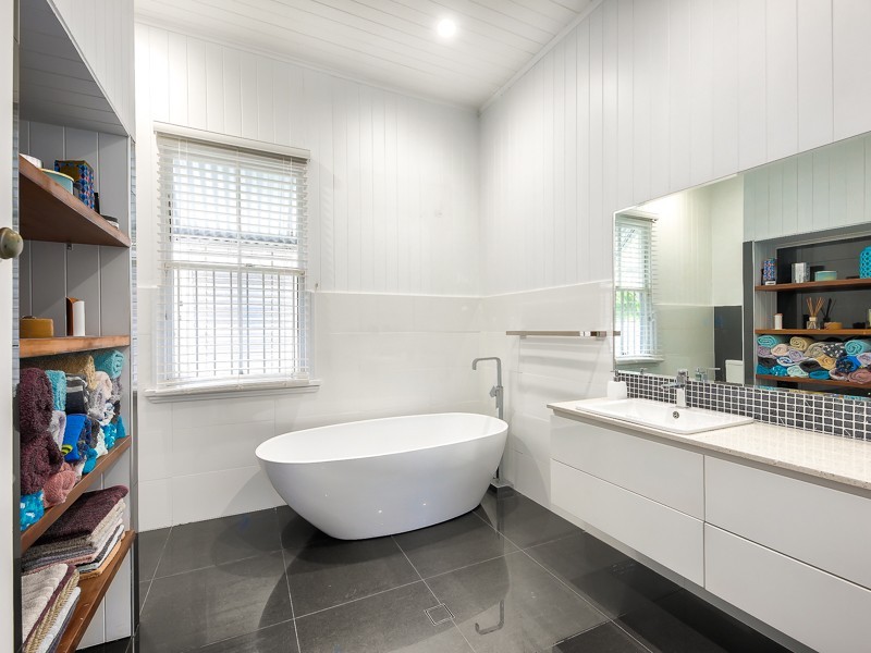 39 Fifth Avenue, Kedron QLD 4031