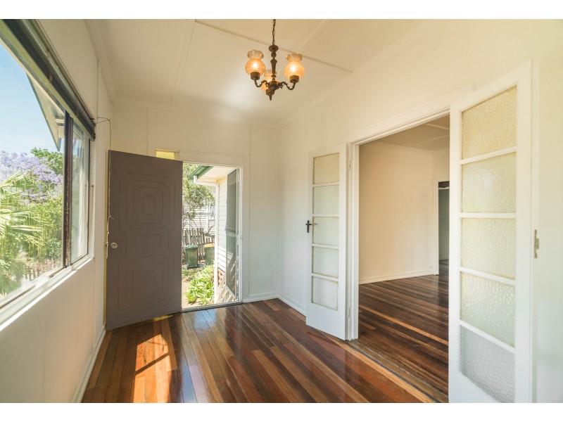 98 Jardine Street, Stafford QLD 4053