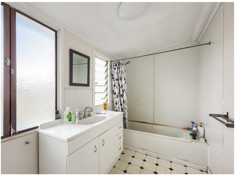 4 Abuklea Street, Wilston QLD 4051