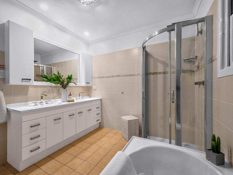 25 Devona Street, Aspley QLD 4034