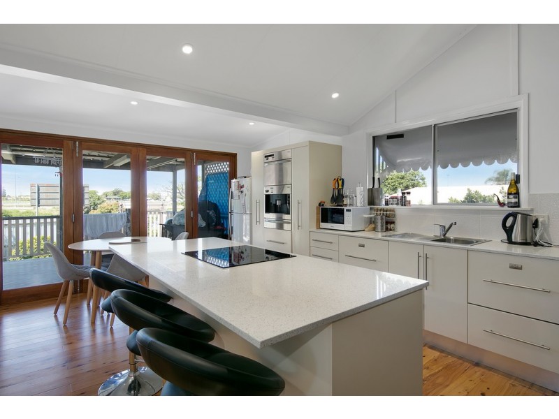 109 Raceview Avenue, Hendra QLD 4011