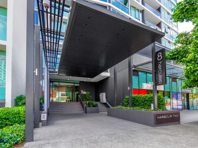 20309/8 Harbour Road, Hamilton QLD 4007