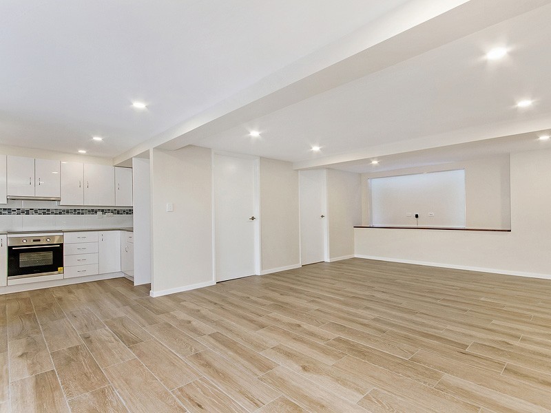 16 Tasman Street, Stafford Heights QLD 4053