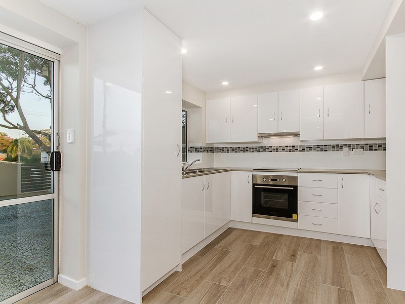 16 Tasman Street, Stafford Heights QLD 4053