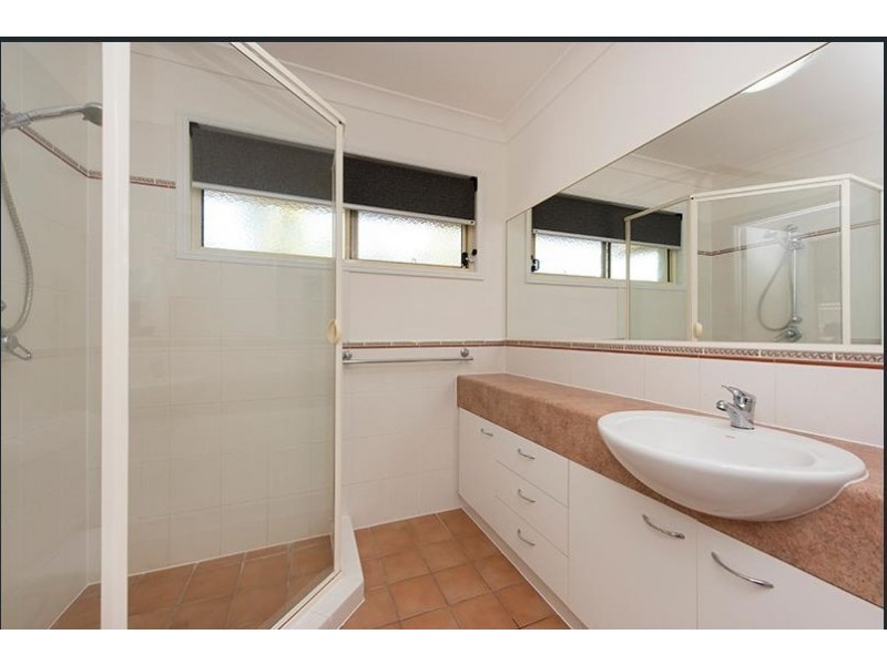 4/220 Kedron Brook Road, Wilston QLD 4051