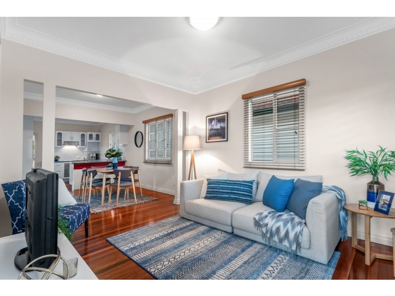 48 Raceview Avenue, Hendra QLD 4011