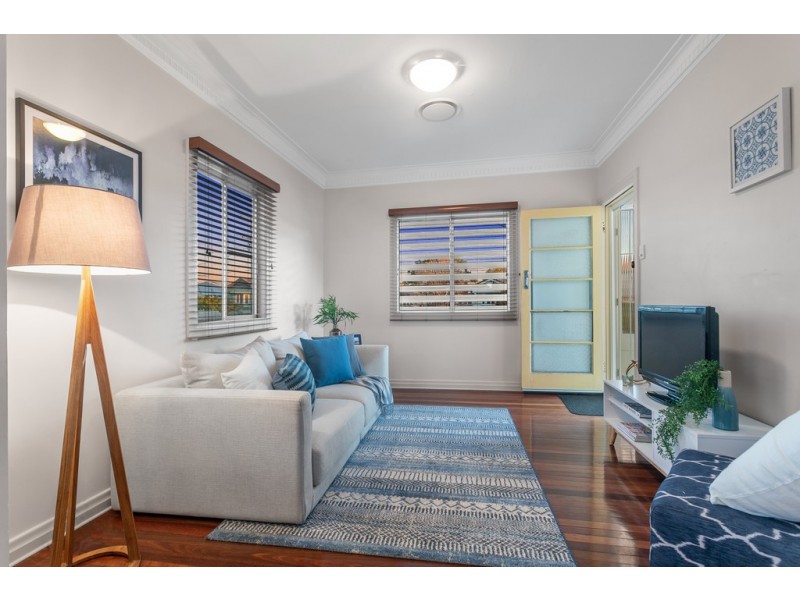 48 Raceview Avenue, Hendra QLD 4011