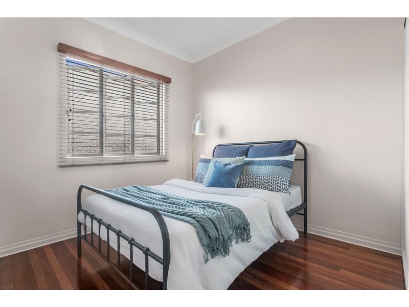 48 Raceview Avenue, Hendra QLD 4011