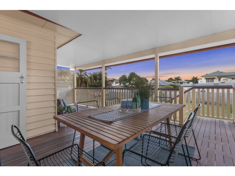 48 Raceview Avenue, Hendra QLD 4011