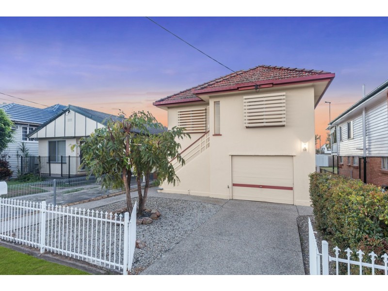 48 Raceview Avenue, Hendra QLD 4011