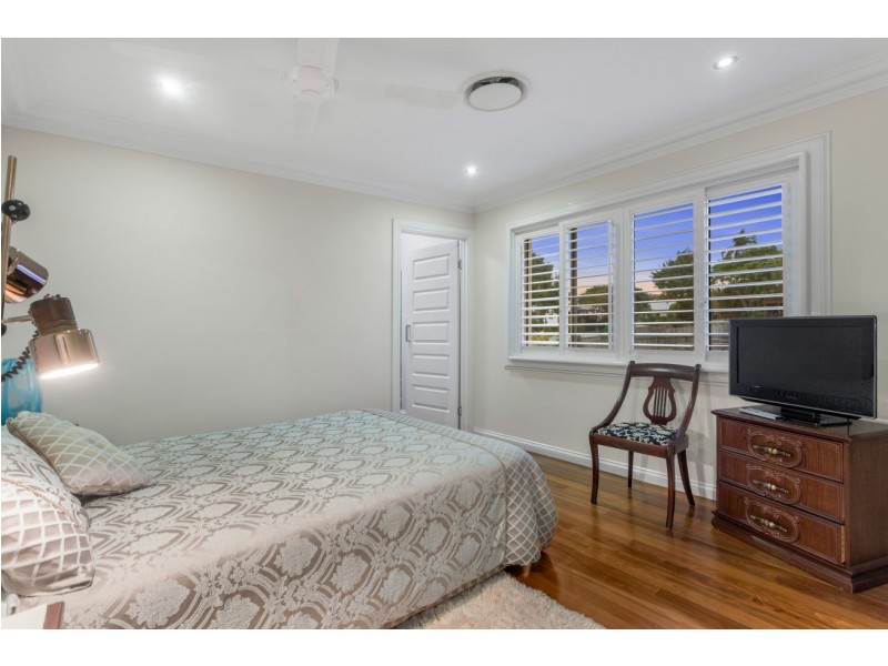 114 Pateena Street, Stafford QLD 4053