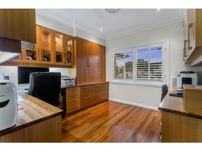 114 Pateena Street, Stafford QLD 4053