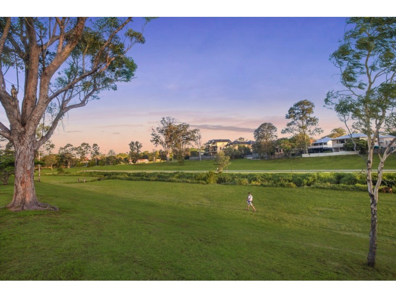 1/64 Shamrock Street, Gordon Park QLD 4031