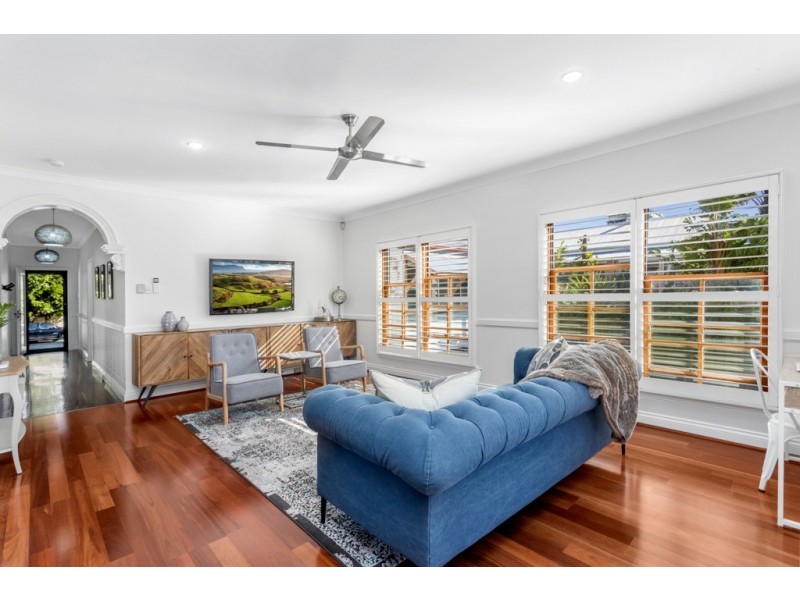42 Fern Street, Woolloongabba QLD 4102