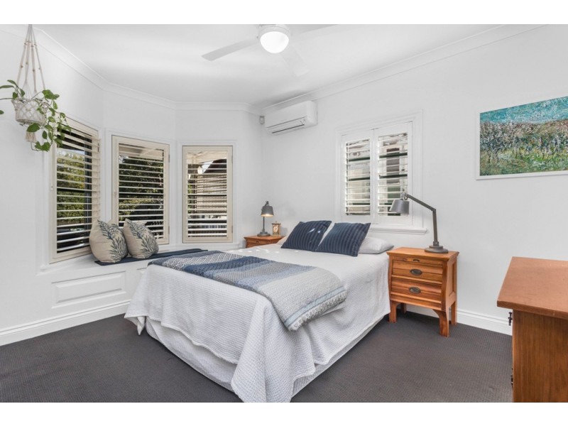 42 Fern Street, Woolloongabba QLD 4102