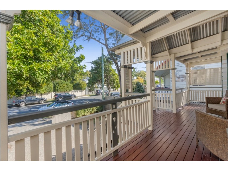 42 Fern Street, Woolloongabba QLD 4102