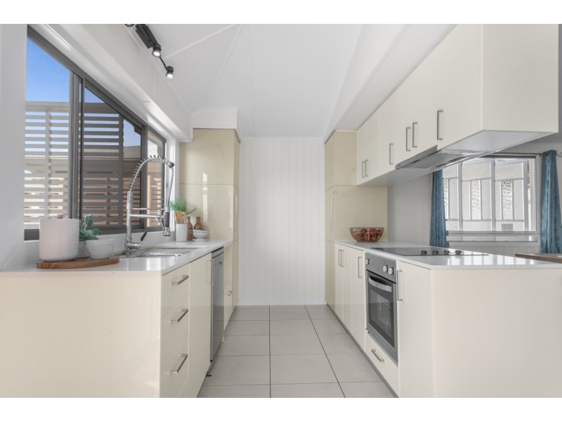 64 Maygar Street, Windsor QLD 4030