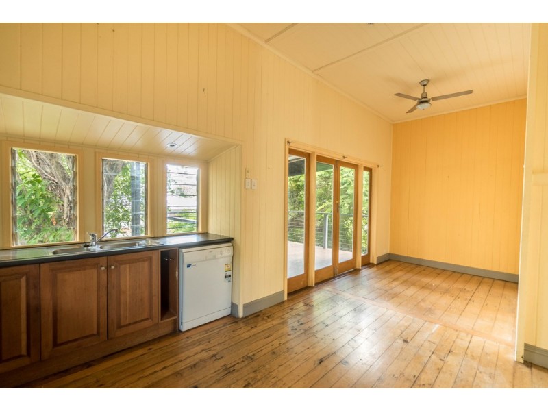 6 Rees Street, Kelvin Grove QLD 4059