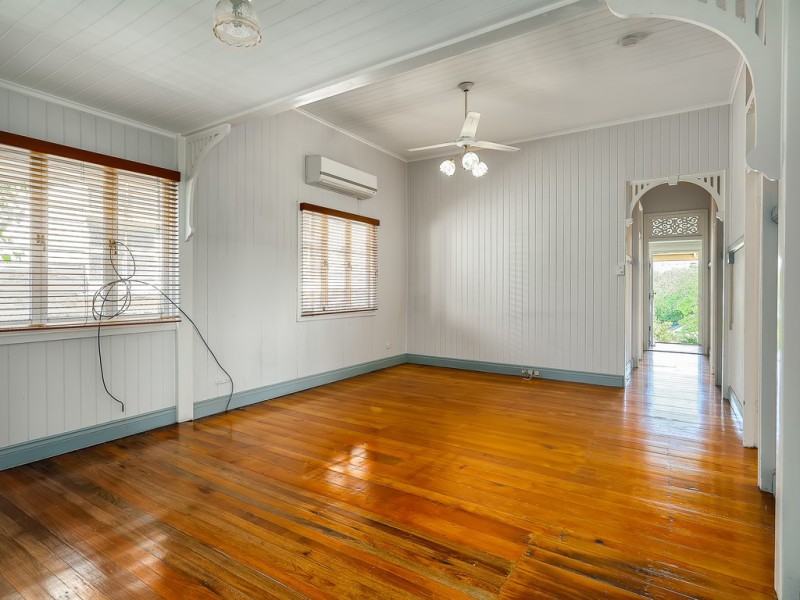 10 Chorlton Street, East Brisbane QLD 4169