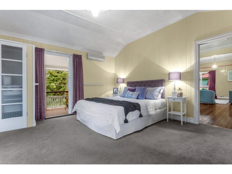 42 Dorrington Drive, Ashgrove QLD 4060