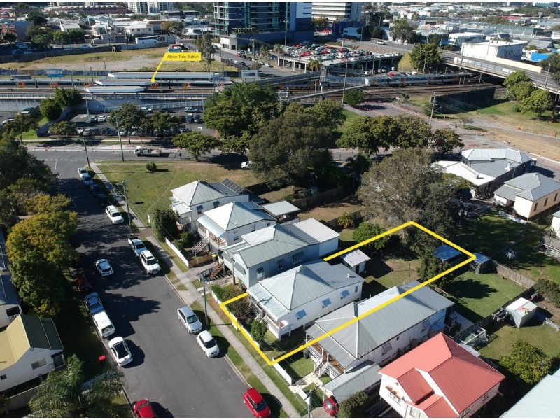 14 Bale Street, Albion QLD 4010