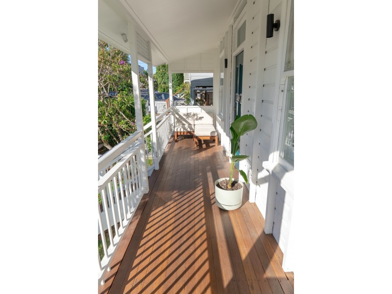 14 Bale Street, Albion QLD 4010