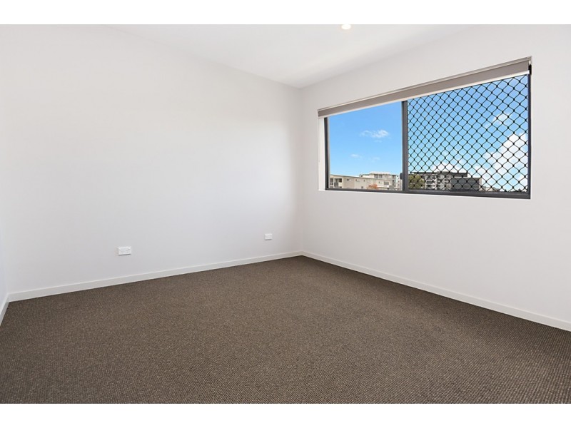 302/18 Bridge Street, Nundah QLD 4012