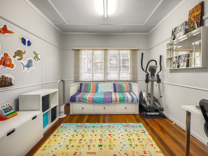 63 Evans Street, Kedron QLD 4031