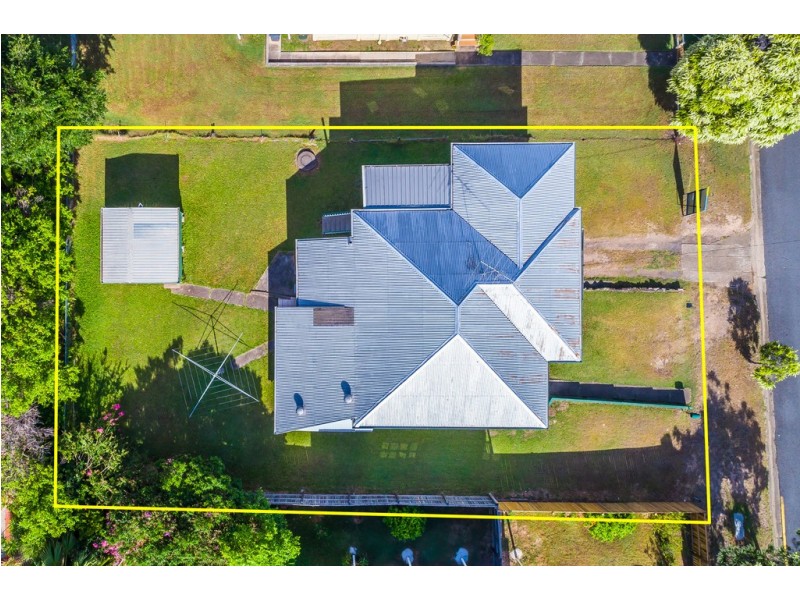 17 Allowrie Street, Stafford QLD 4053