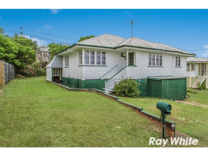 17 Allowrie Street, Stafford QLD 4053