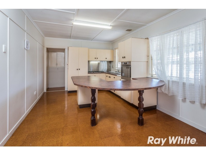 17 Allowrie Street, Stafford QLD 4053