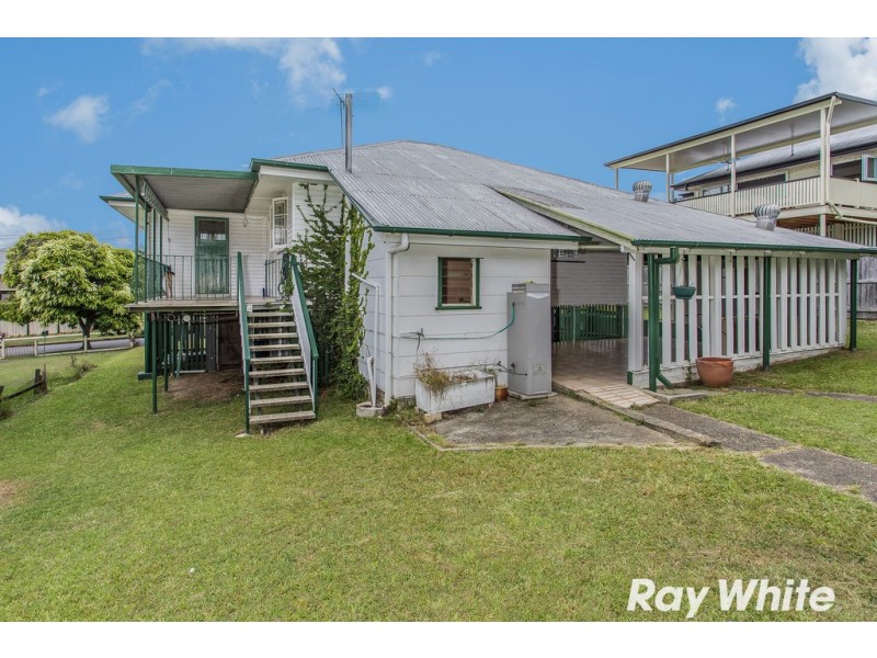 17 Allowrie Street, Stafford QLD 4053