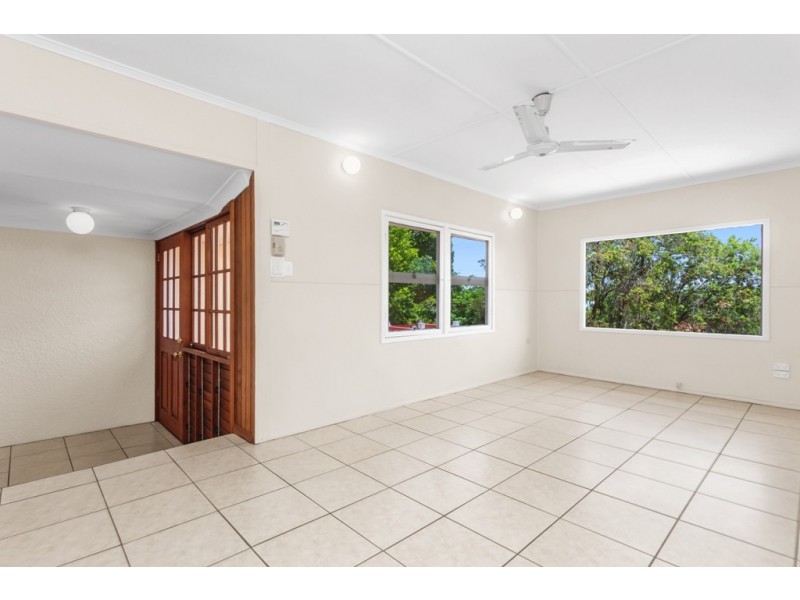 232 Edinburgh Castle Road, Wavell Heights QLD 4012