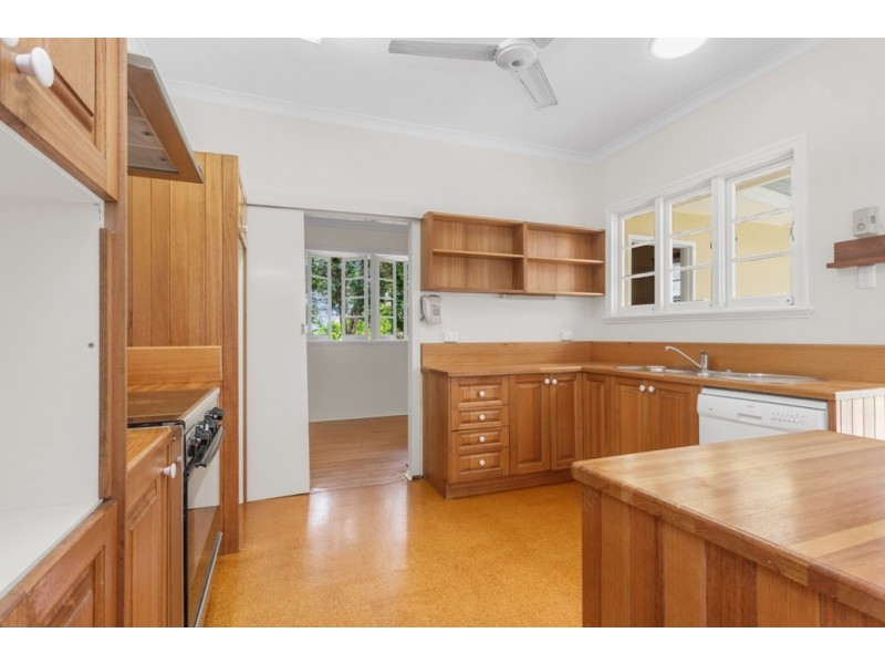 232 Edinburgh Castle Road, Wavell Heights QLD 4012