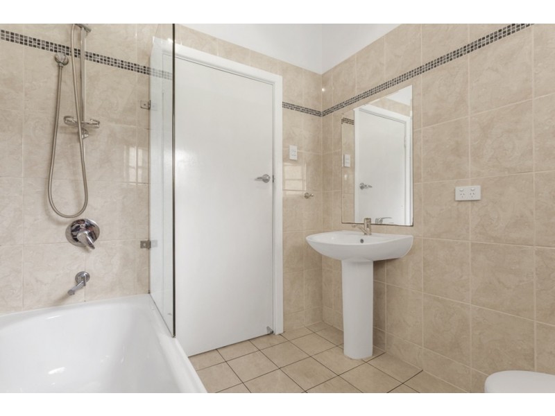 232 Edinburgh Castle Road, Wavell Heights QLD 4012