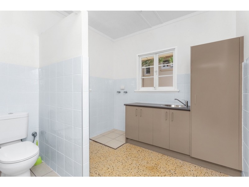 232 Edinburgh Castle Road, Wavell Heights QLD 4012