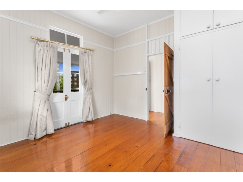 26 Williams Avenue, Hendra QLD 4011