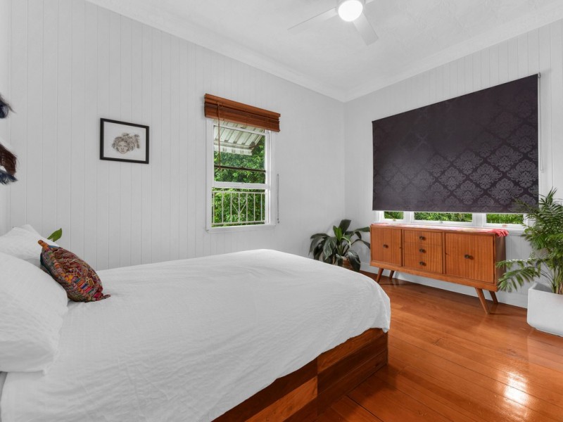 223 Days Road, Grange QLD 4051