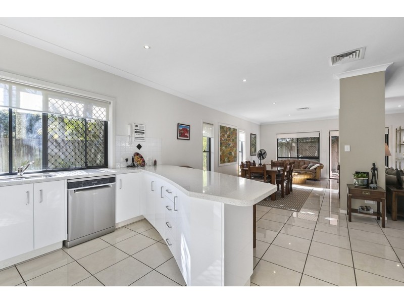 6 Bowman Street, Hendra QLD 4011