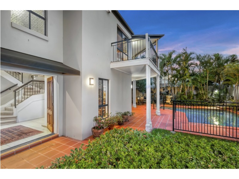 6 Bowman Street, Hendra QLD 4011