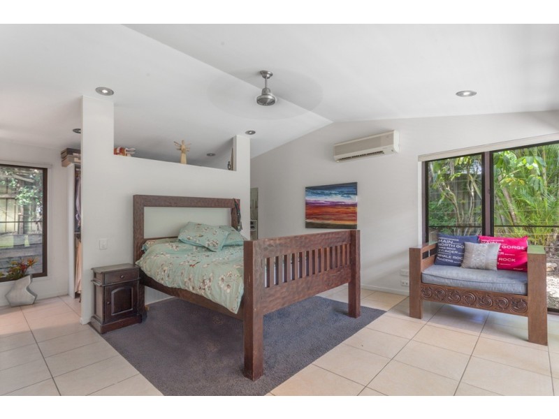 20 Foxhill Street, Aspley QLD 4034