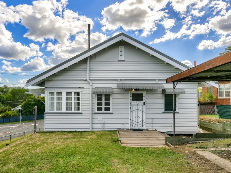 59 Waroon Street, Stafford QLD 4053