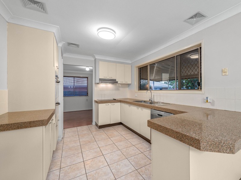 14 Aydon Court, Keperra QLD 4054