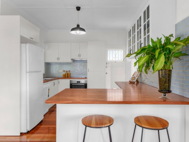 21 Lynwood Crescent, Ashgrove QLD 4060