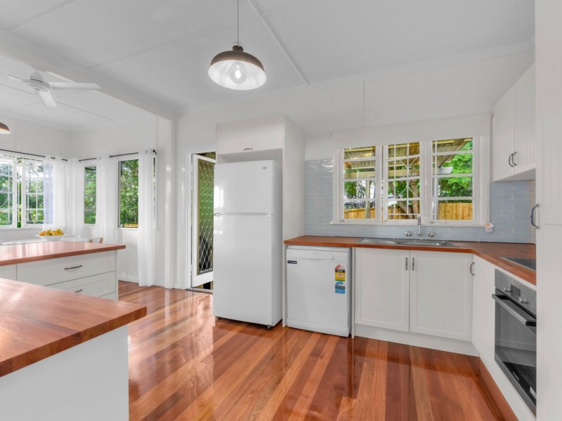 21 Lynwood Crescent, Ashgrove QLD 4060