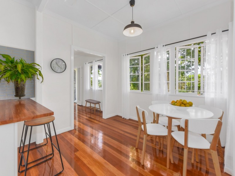 21 Lynwood Crescent, Ashgrove QLD 4060